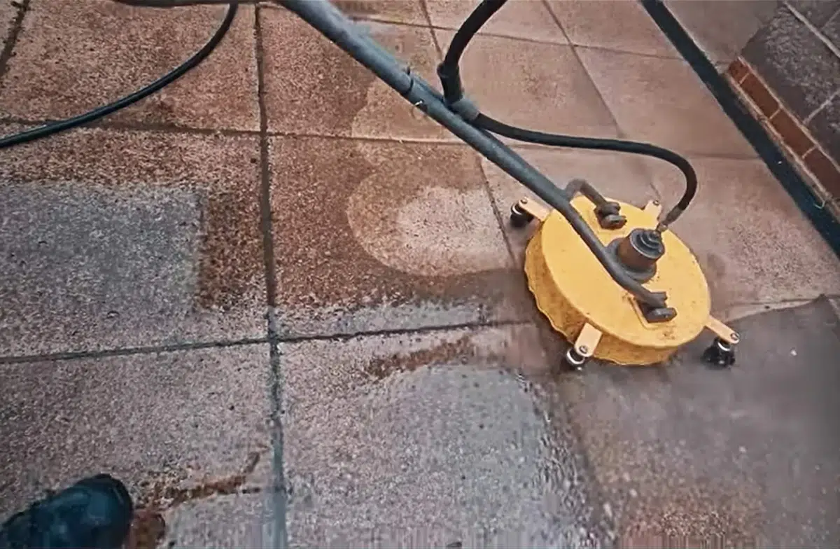 Flat surface cleaning on the Isle of Wight
